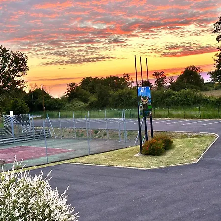 Les Petites Minaudieres * Coussay-les-Bois