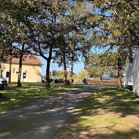 Kemping Les Petites Minaudieres