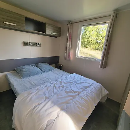 Les Petites Minaudieres Kemping *