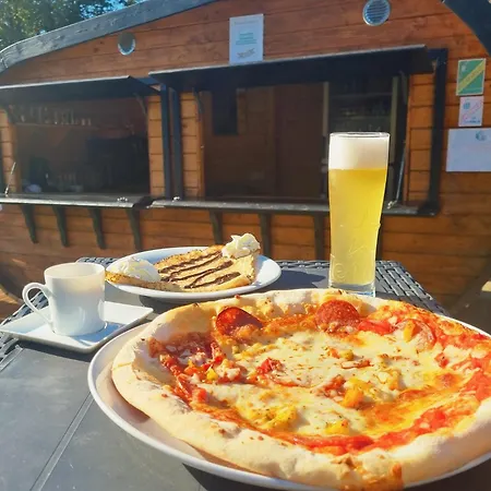 Les Petites Minaudieres Kemping