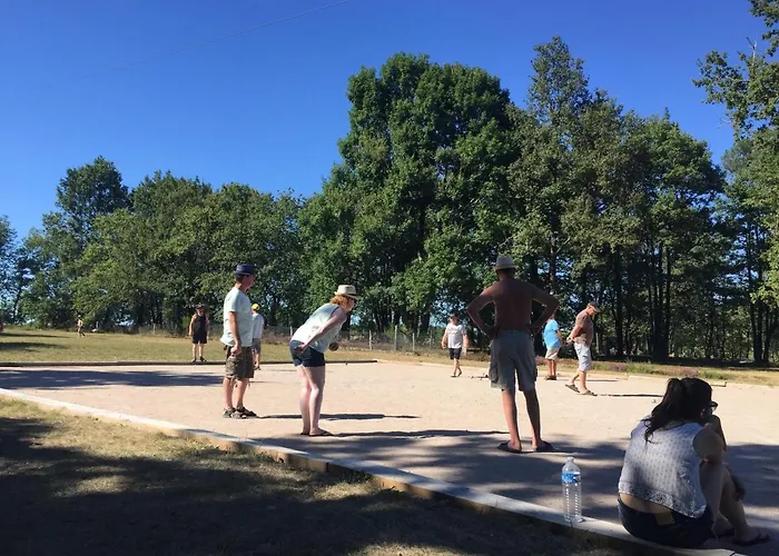 Les Petites Minaudieres