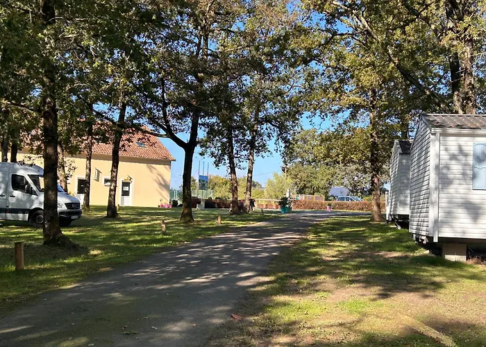 Camping Les Petites Minaudieres