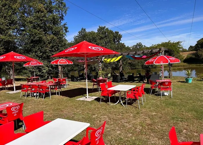 Les Petites Minaudieres Camping