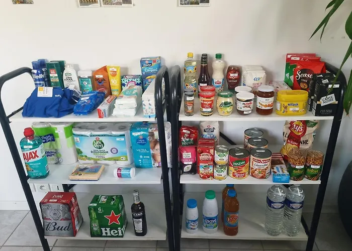 Les Petites Minaudieres Camping *